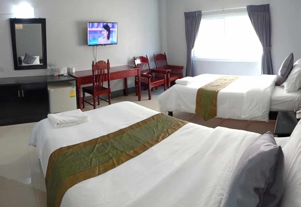 Submukda Phoomplace Hotel Mukdahan Dış mekan fotoğraf