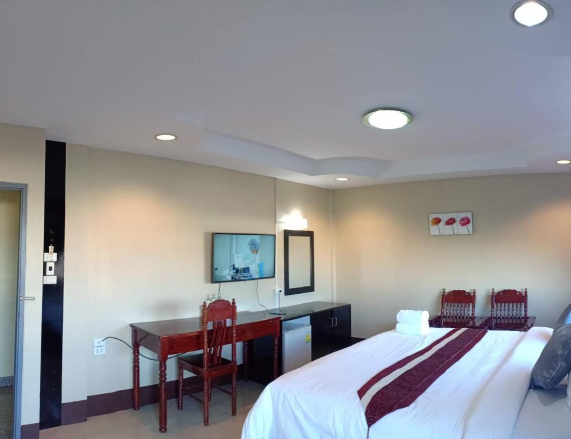 Submukda Phoomplace Hotel Mukdahan Dış mekan fotoğraf