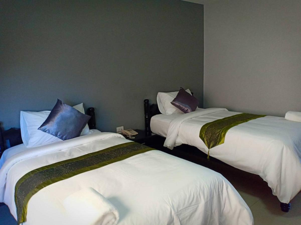 Submukda Phoomplace Hotel Mukdahan Dış mekan fotoğraf