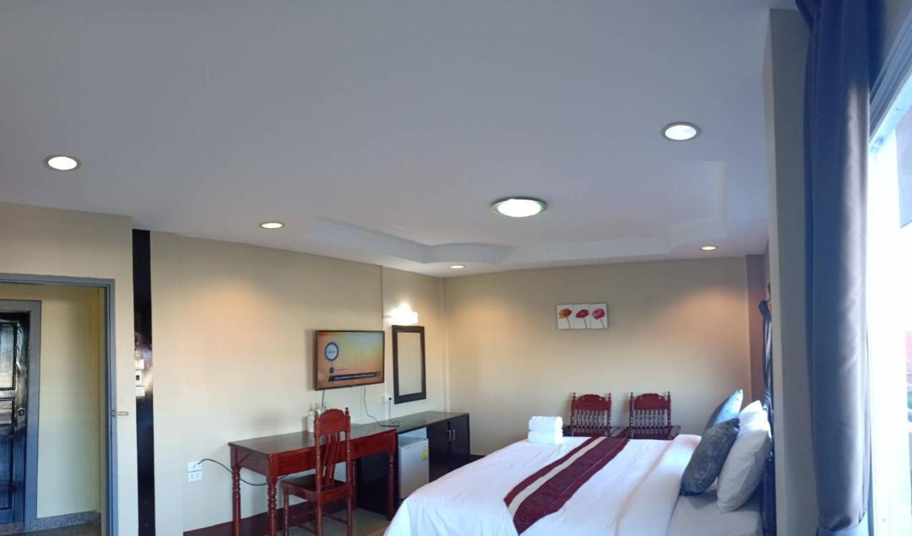 Submukda Phoomplace Hotel Mukdahan Dış mekan fotoğraf